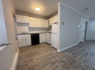 57 Salem St APT 2R, Boston, MA 02113