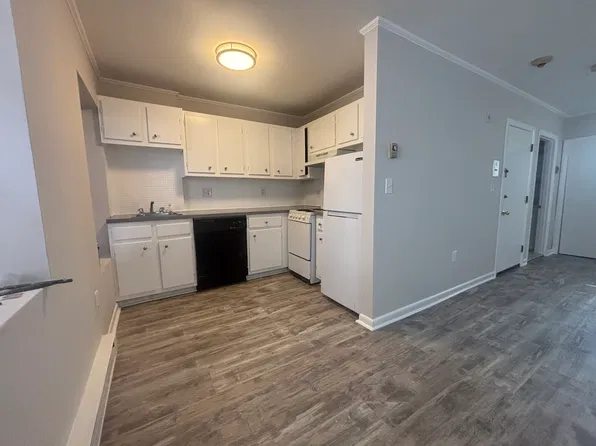 57 Salem St APT 2R, Boston, MA 02113