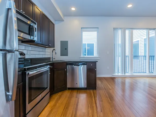 4213 Chester Avenue Modern Living in the Heart of University City