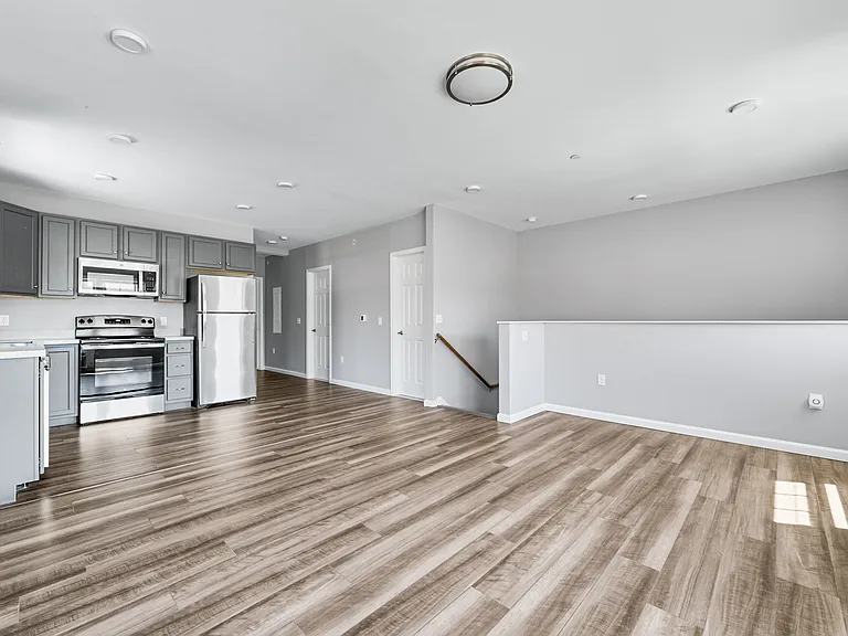 108 N Kensico Ave #6A — Photo 4