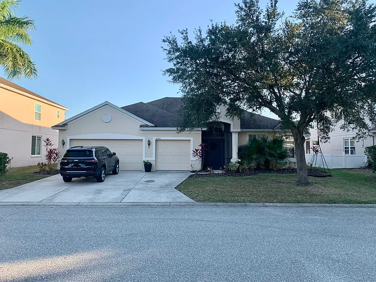 4254 67th Avenue Cir E — Photo 3