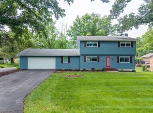 5 Longfellow Ln, Columbia, MO 65203