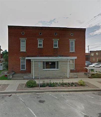 1st image of 171 E Washington St APT 7