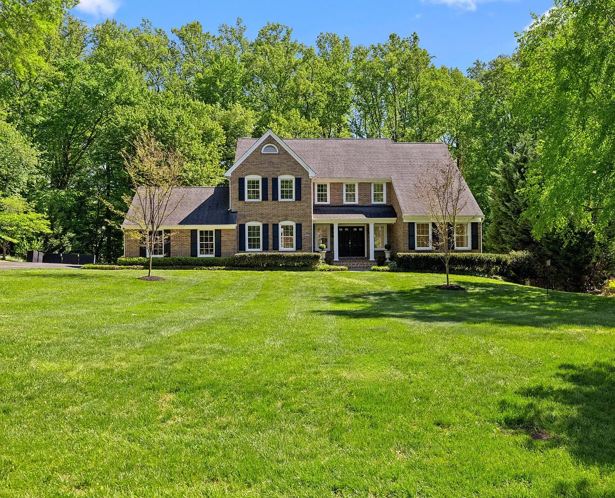 Building Photo - 6609 Heidi Ct
