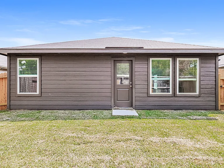 1717 Lofty Cedar Ct — Photo 16