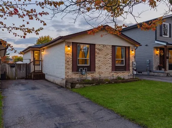 160 Carter Cres, Cambridge, ON N1R 6A9