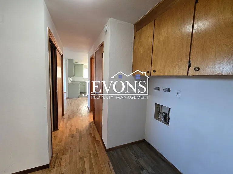 1418 Cornell Ave — Photo 11