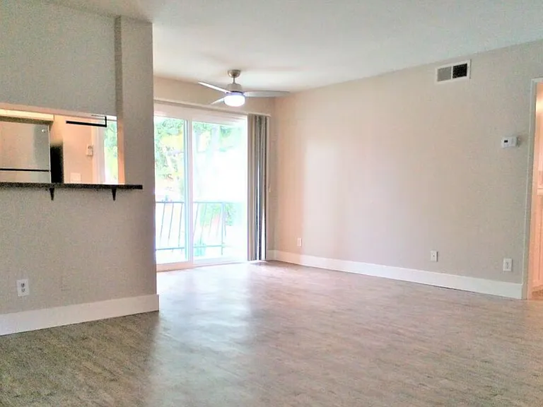212 Sprucewood St #1 — Photo 14