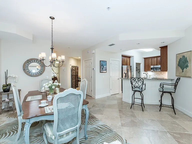 8581 Amberjack Cir #303 — Photo 10