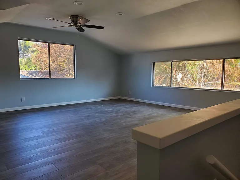 4th upstairs bedroom