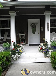 Pleasing Front Entry.
