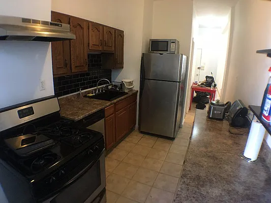 Rented by Bond New York | media 15