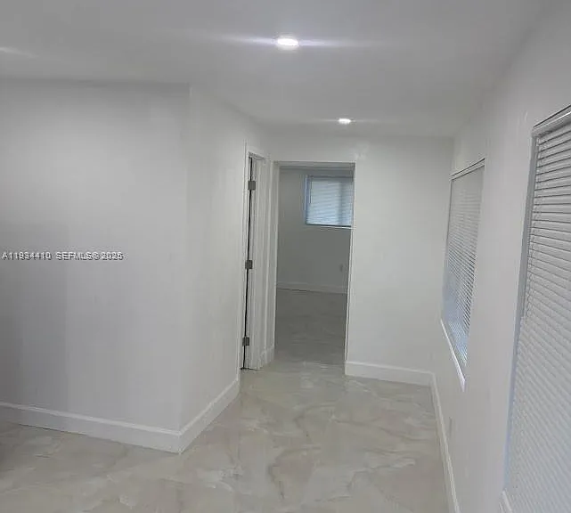 1021 NW 25th Way #3 — Photo 7