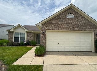 2302 Rolling Oak Dr, Indianapolis, IN 46214