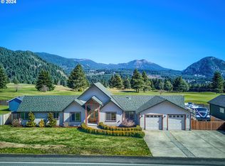 352 Smith Beckon Rd, Carson, WA 98610