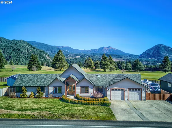 352 Smith Beckon Rd, Carson, WA 98610