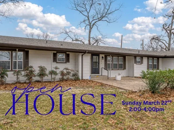 903 Lynn St, Bonham, TX 75418