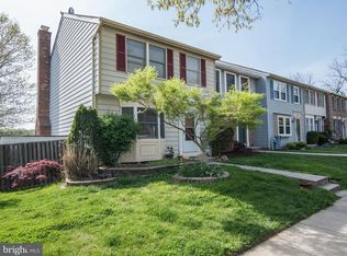 32 Orion Club Dr, Ashton, MD 20861