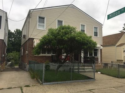 204 Throgs Neck Blvd, Bronx, NY, 10465