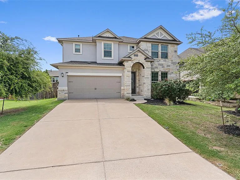 15601 Cabrillo Way — Photo 1