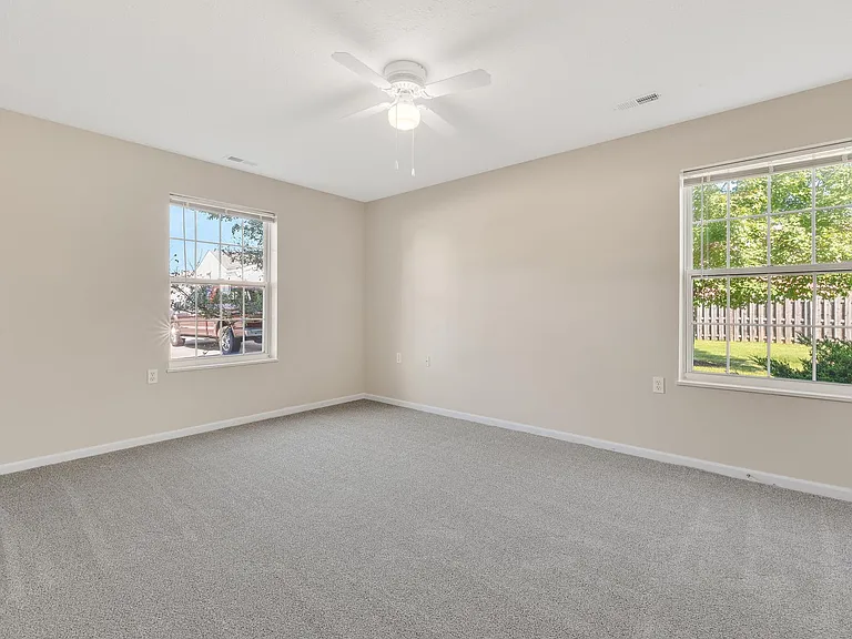 Parkwood Village — Photo 15