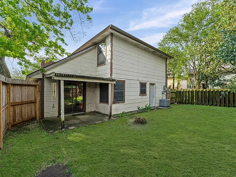 25 Regency Ln — Photo 16