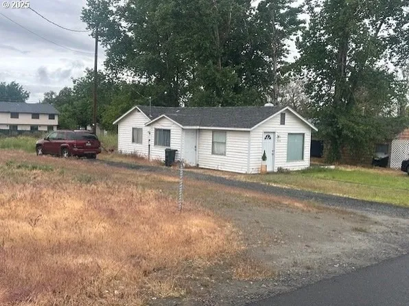 640 SE 5th St, Hermiston, OR 97838