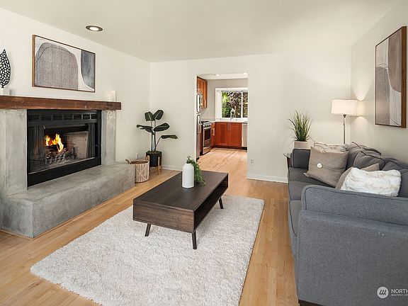 4th image of 526 7th Avenue