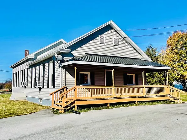 96 W Main St, Walnut Bottom, PA 17266