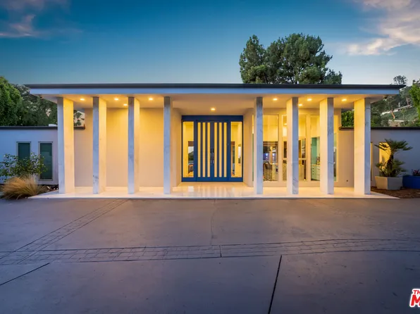 7979 Mulholland Dr, Los Angeles, CA 90046