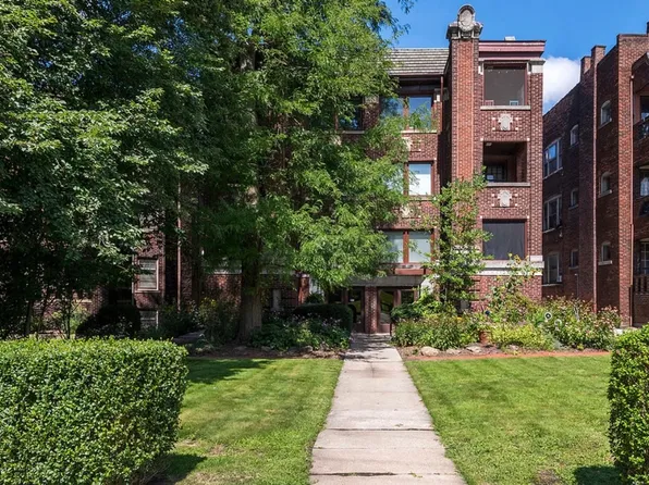 2673 Euclid Heights Blvd, Cleveland, OH 44106