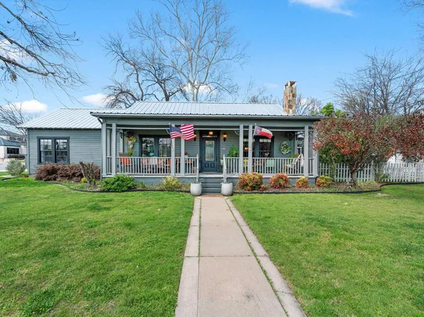 400 Ave G, Marble Falls, TX 78654
