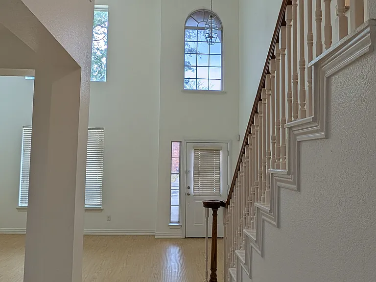 628 Windsong — Photo 6