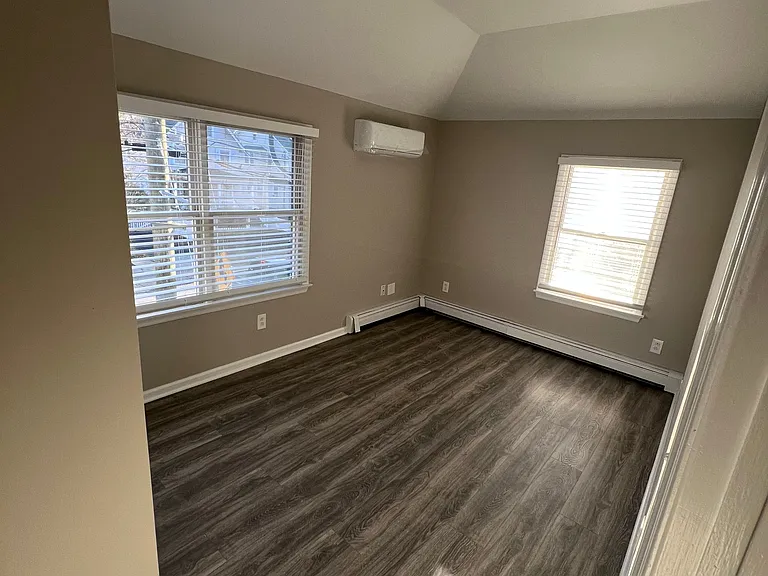 441 Manville Rd #4 — Photo 14