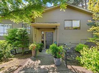 77 Condolea Way, Lake Oswego, OR 97035