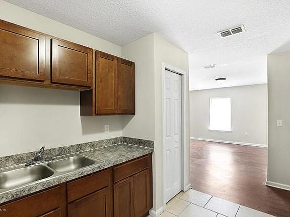 5th image of 6808 Norwood Dr