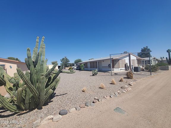 4th image of 3802 N Idaho Ave