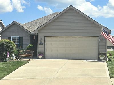 611 E Porter Ridge Ct, Kearney, MO, 64060