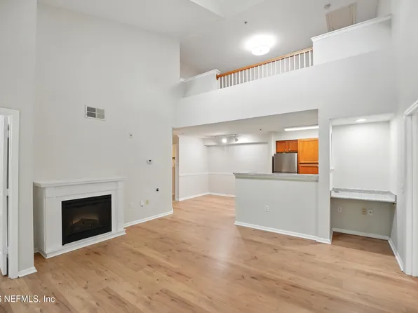 8550 TOUCHTON Road #2032, Jacksonville, FL 32216