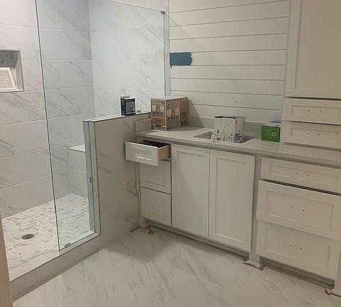 3rd image of 4301 Alison Jane Dr NE