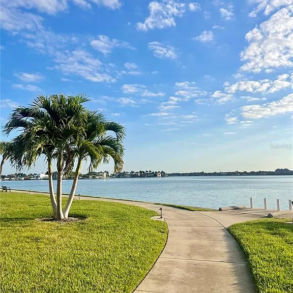 7872 Sailboat Key Blvd S #504 — Photo 39