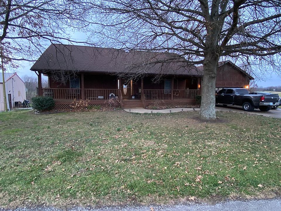 2nd image of 69 Sportsman Ln