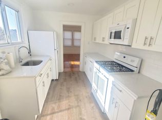 197 Beach St FLOOR 2, Bronx, NY 10464