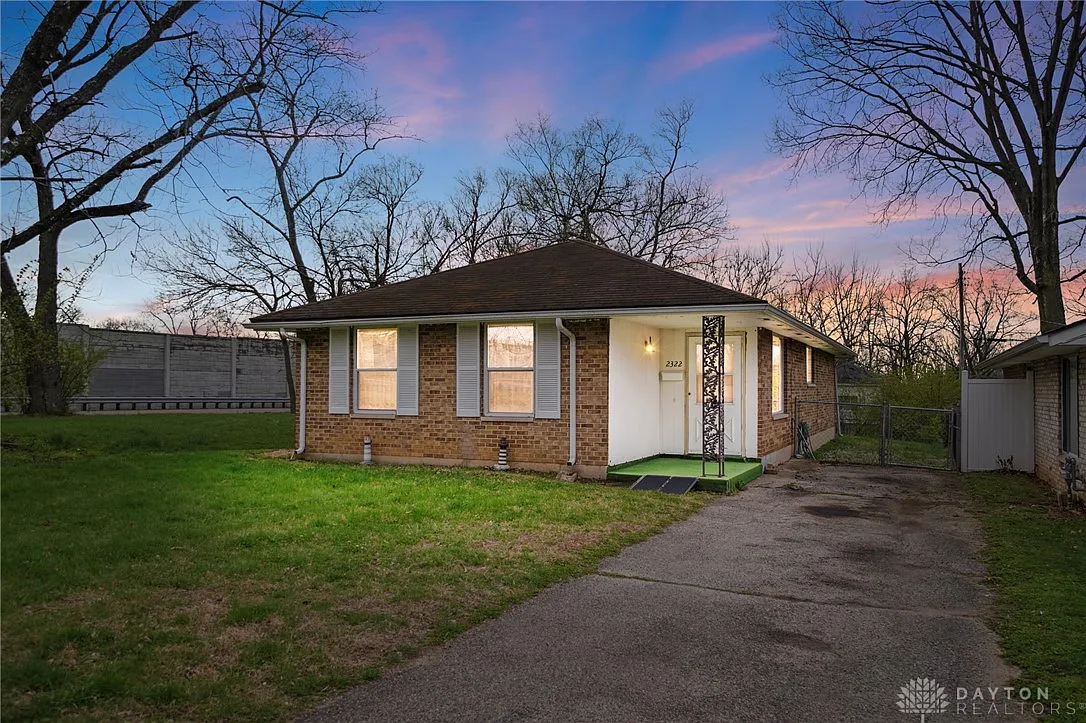2322 Koehler Ave photo 1