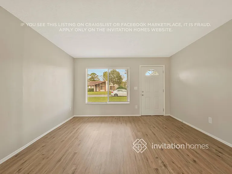 10425 Kingbrook Ln — Photo 19