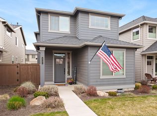 4541 SW 36th St, Redmond, OR 97756