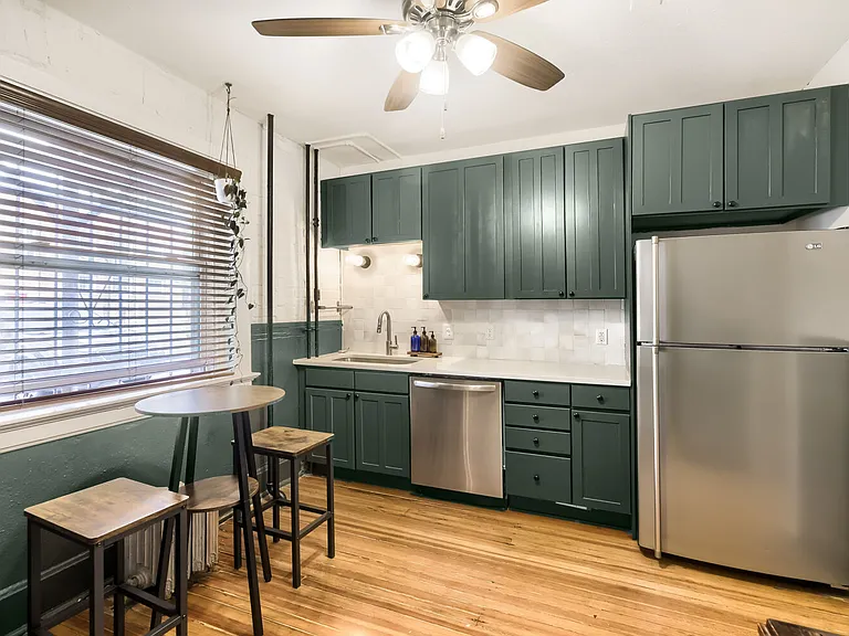 1378 N Ogden St #7 — Photo 8