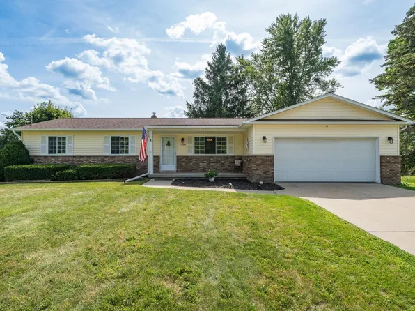 7101 S Fork Dr, Swartz Creek, MI 48473
