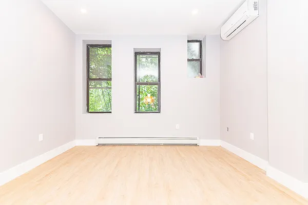 Rented by MySpaceNYC | media 31