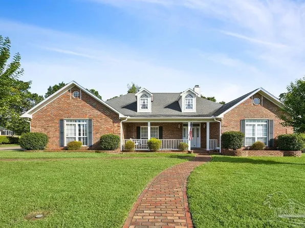 1513 Kings Rd, Cantonment, FL 32533